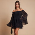 Miriana | Vestido Corto Off-Shoulder Mangas Acampanadas