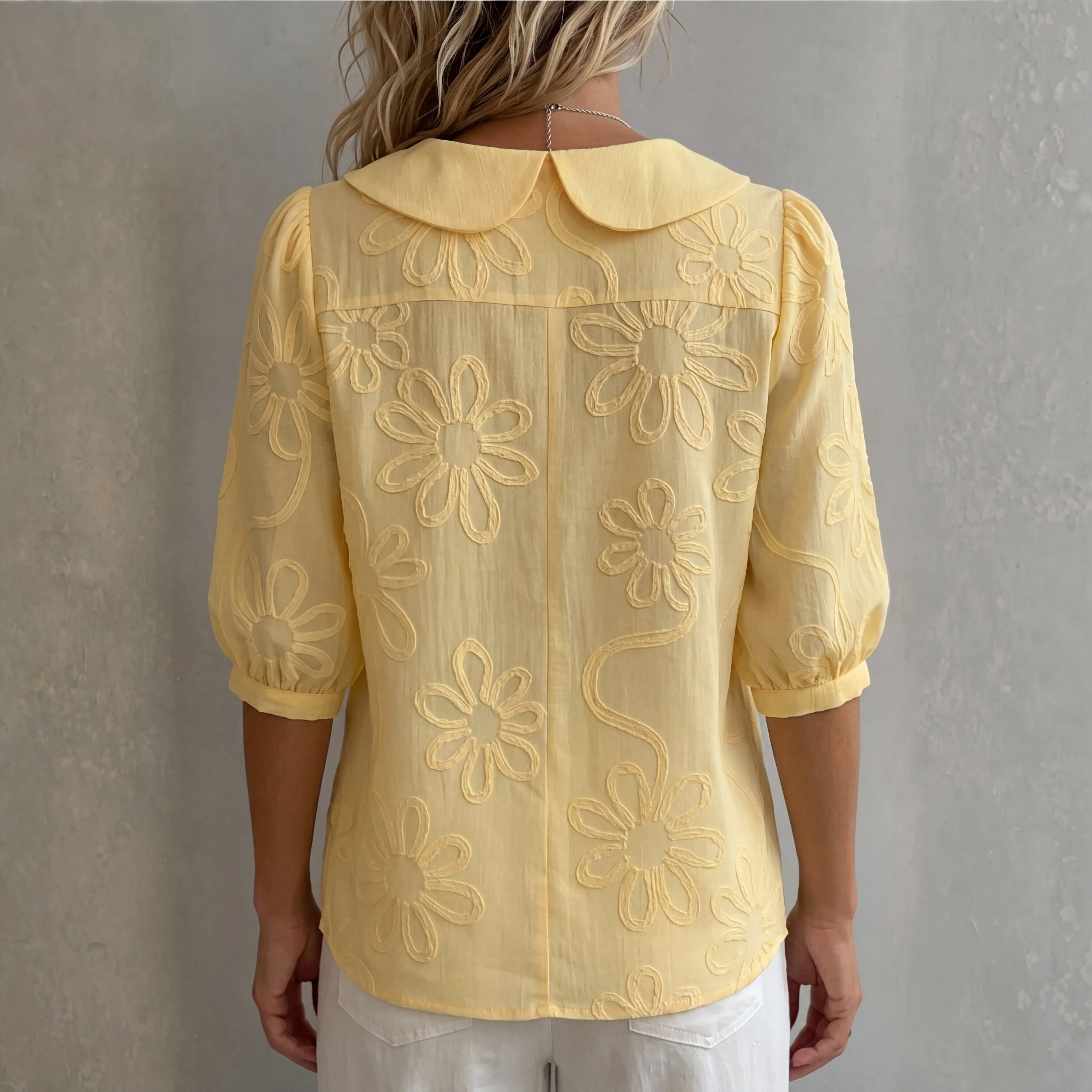 Blusa Bordada Floral