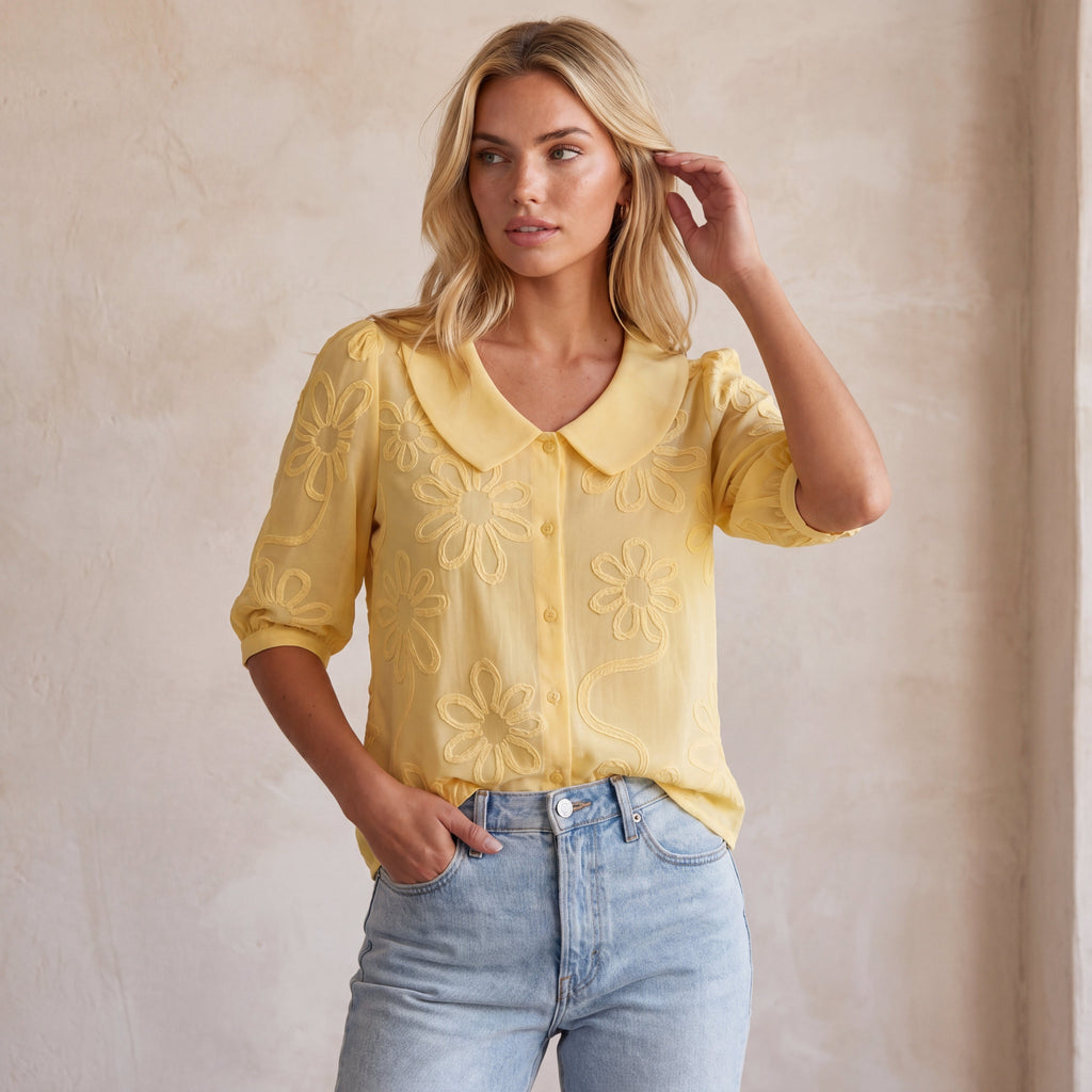 Blusa Bordada Floral