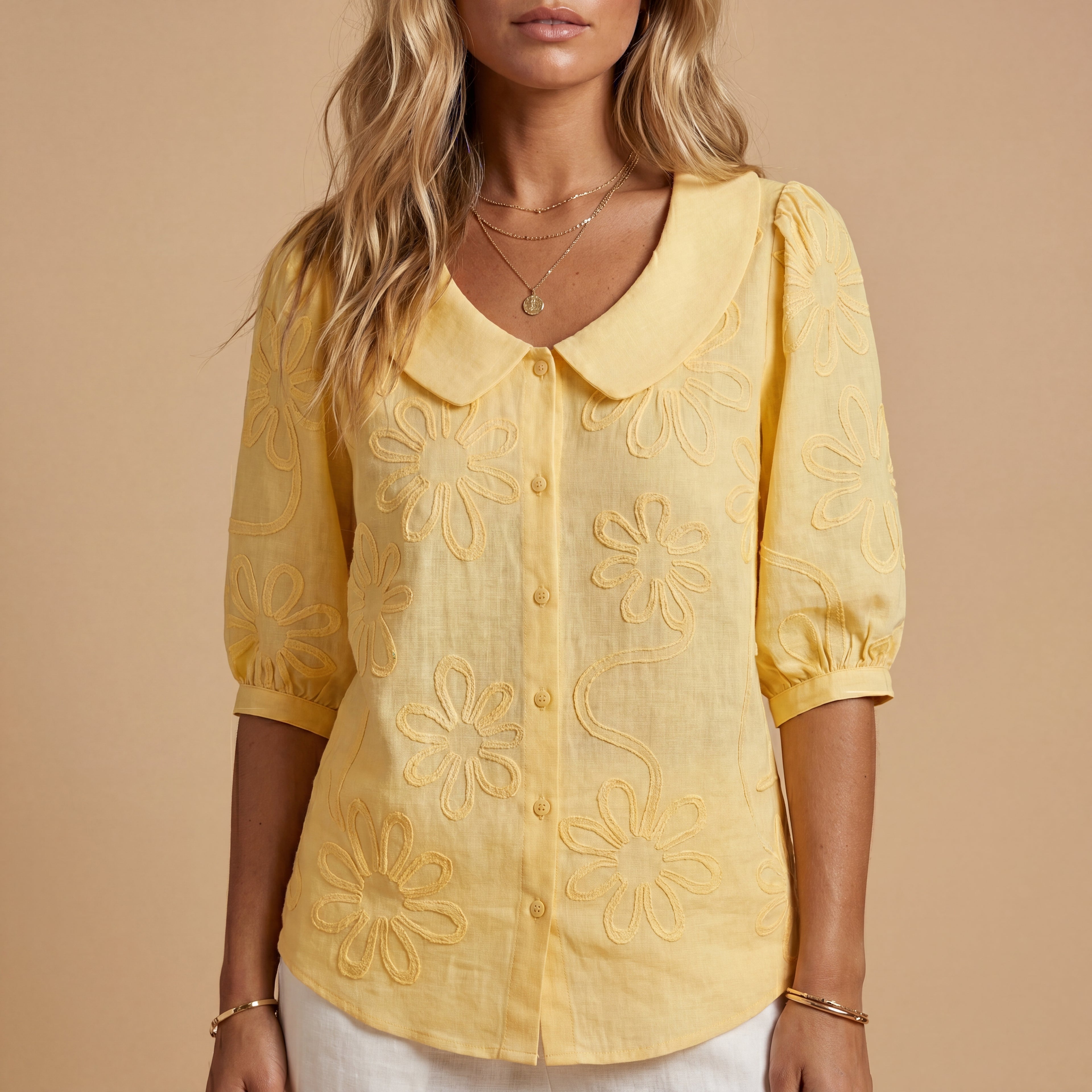 Blusa Bordada Floral